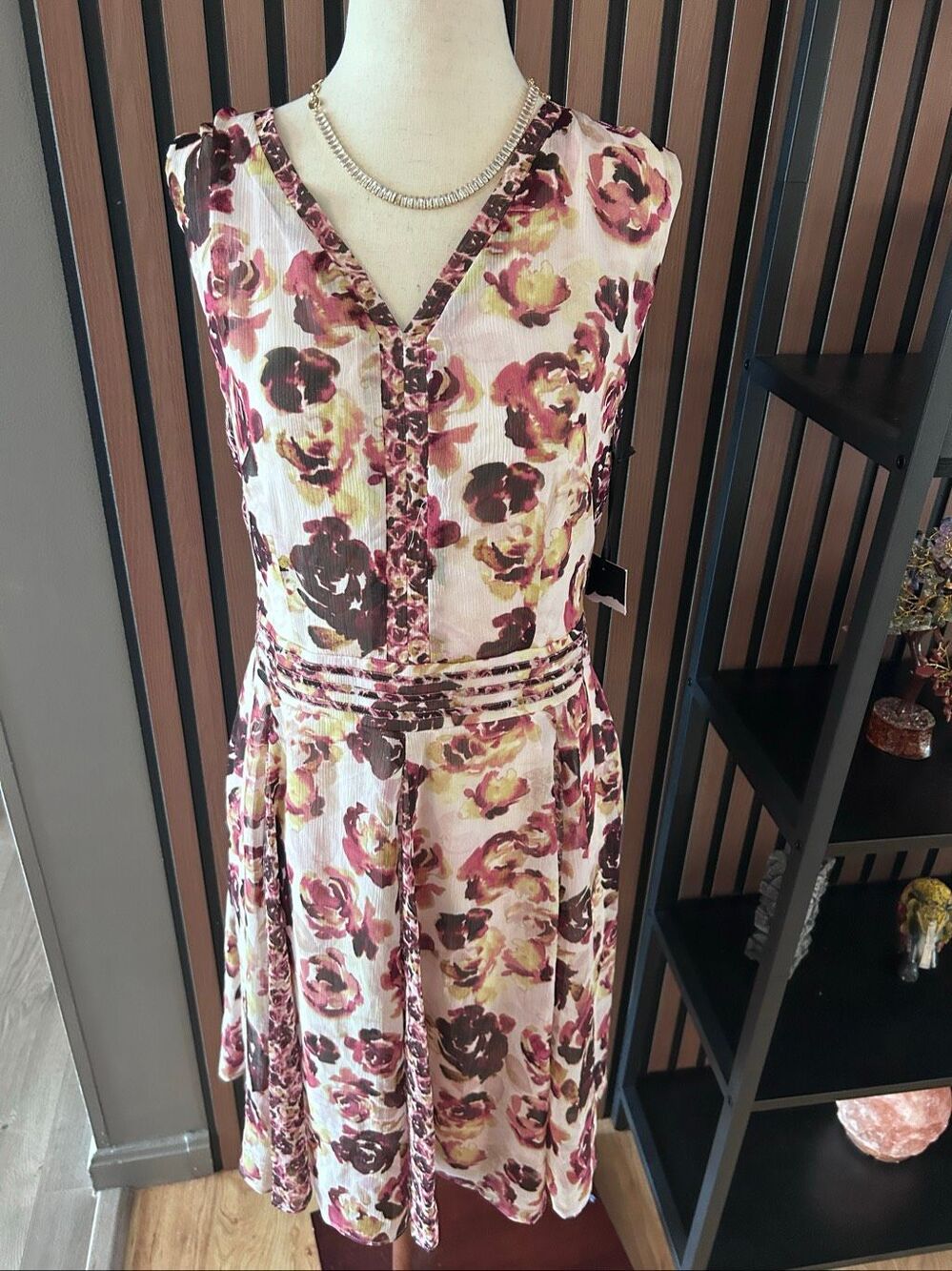 Simply Vera Vera Wang Tank Dress Women Sz M Pink Floral New Ruched Waist V-Neck